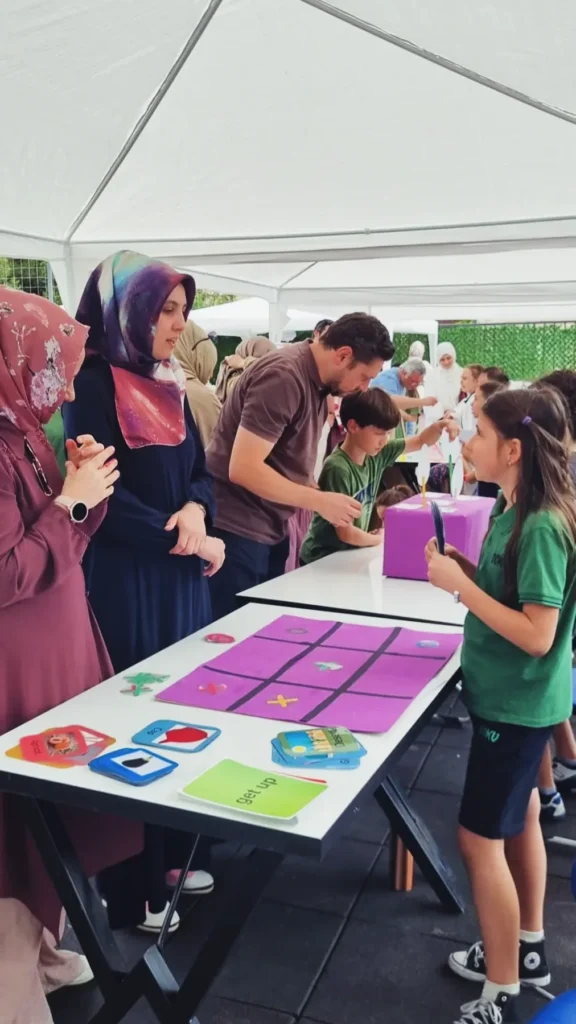 DOKUFEST'te akıl oyunları standı